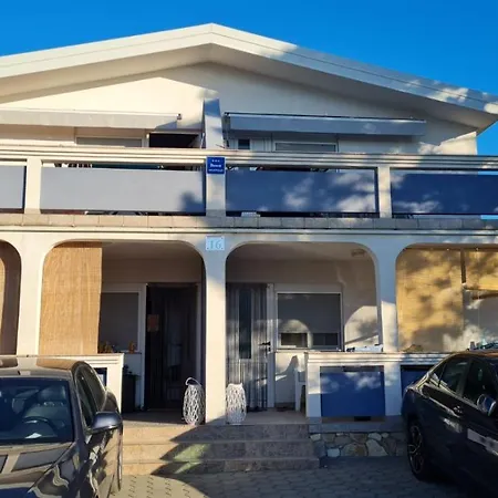 Marija Apartment Vir